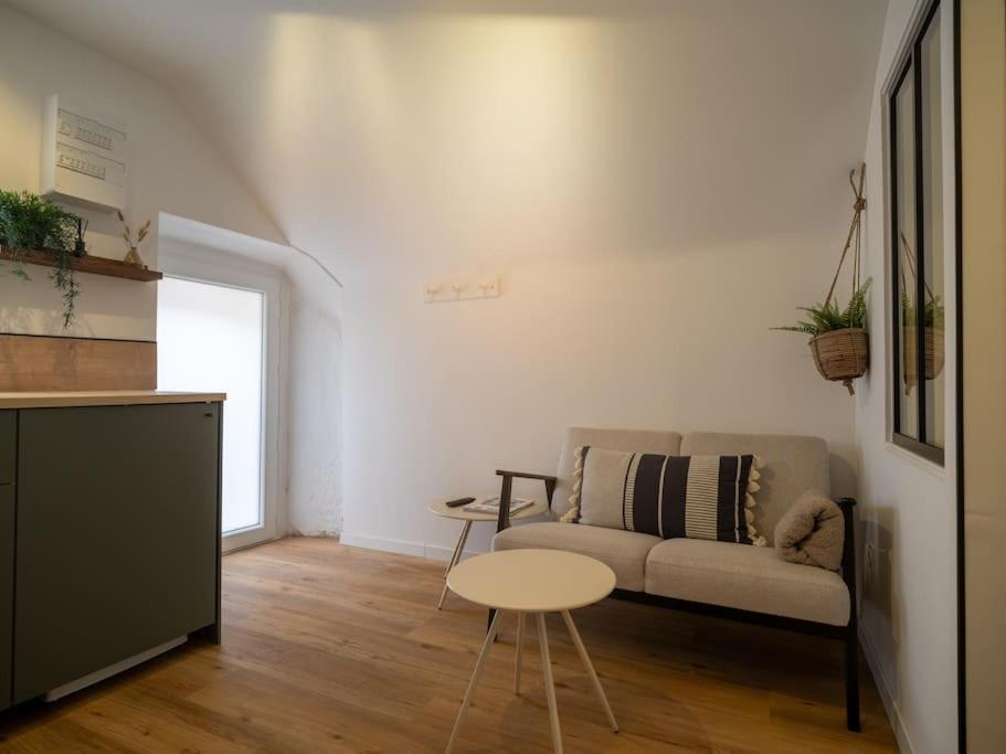 Le Cocon - Petit Studio 2 Couchages - Centre Historique โอบาญ ภายนอก รูปภาพ