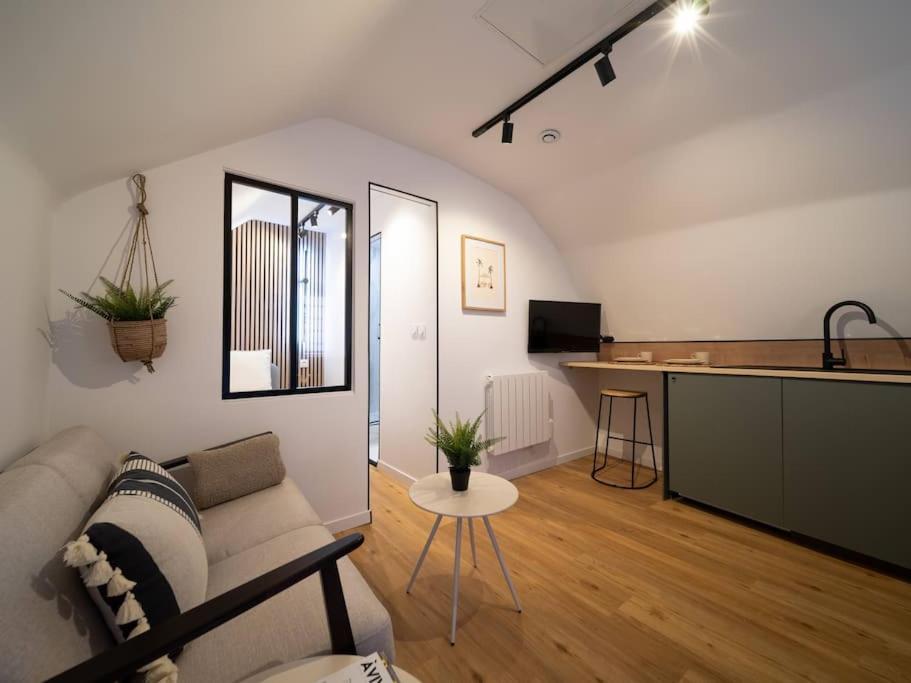 Le Cocon - Petit Studio 2 Couchages - Centre Historique โอบาญ ภายนอก รูปภาพ